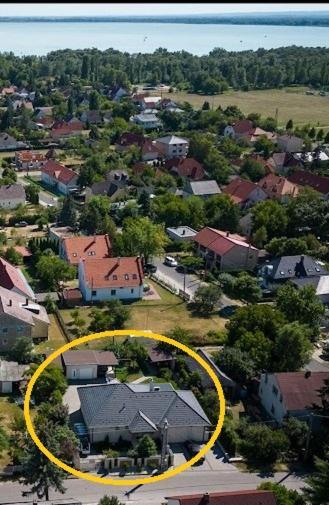 Kendosz Apartman Gyenesdiás Kültér fotó